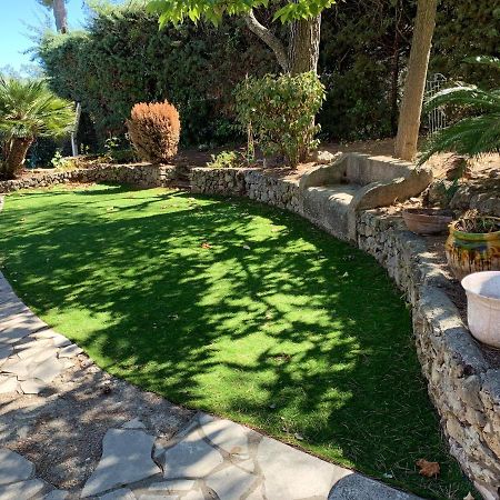 Villa Avec Piscine A Saint-Raphael Et Vue Sur La Montagne Esterno foto